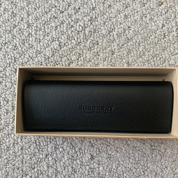 BURBERRY PINK TINTED LENSES CAT EYE SUNGLASSES - Picture 12 of 14